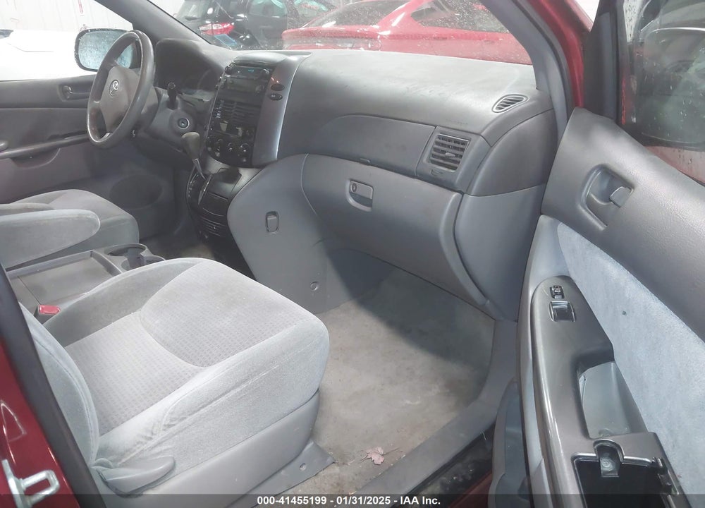 2009 TOYOTA SIENNA CE VIN: 5TDZK23C99S255873