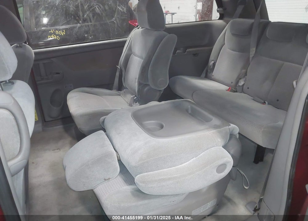 2009 TOYOTA SIENNA CE VIN: 5TDZK23C99S255873
