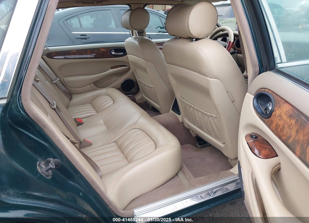2001 JAGUAR XJ8 VIN: SAJDA14C21LF31827