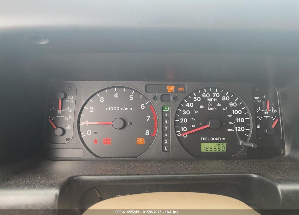 2002 ISUZU TROOPER LS/LTD/S VIN: JACDS58X727J02138