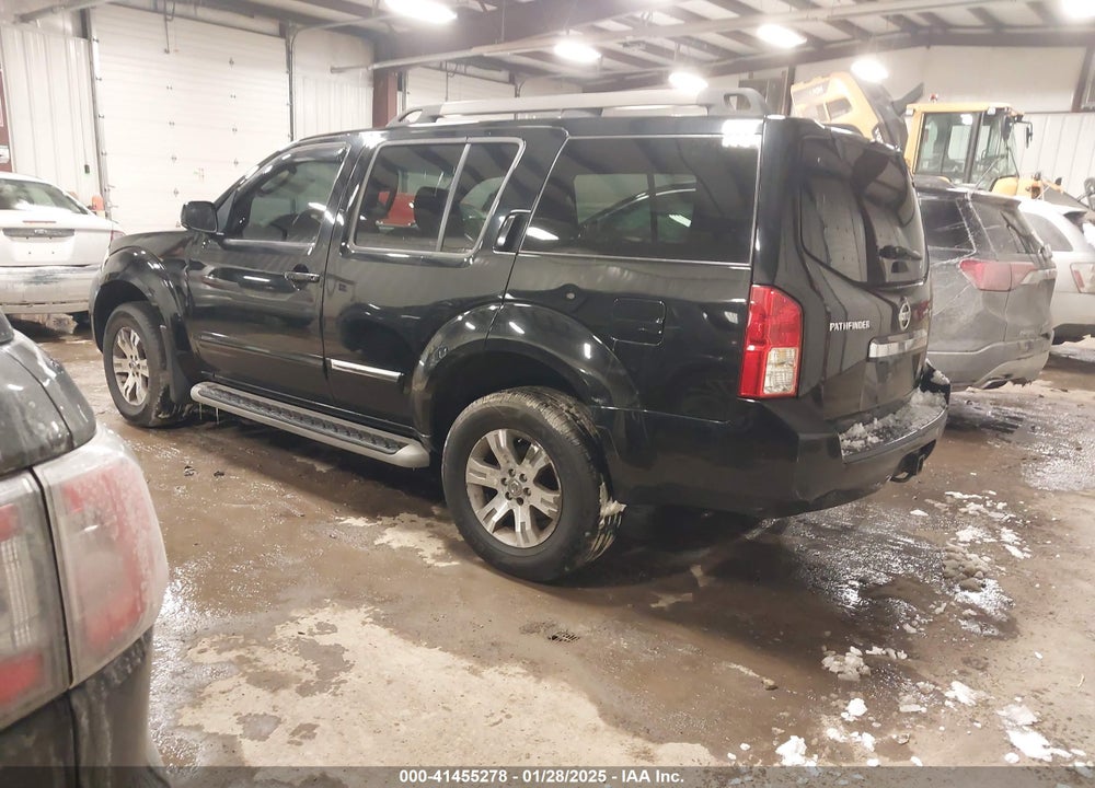 2011 NISSAN PATHFINDER SILVER VIN: 5N1AR1NB8BC606427