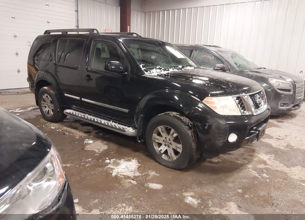 2011 NISSAN PATHFINDER SILVER VIN: 5N1AR1NB8BC606427