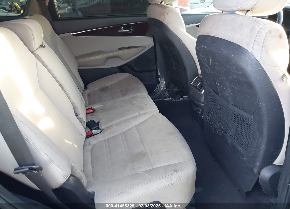 2017 KIA SORENTO 3.3L LX VIN: 5XYPGDA51HG208065