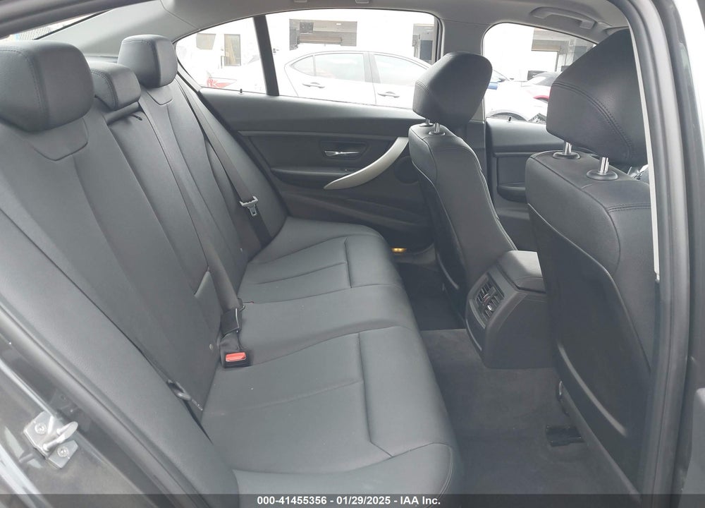 2014 BMW 320I VIN: WBA3B1C5XEK131059