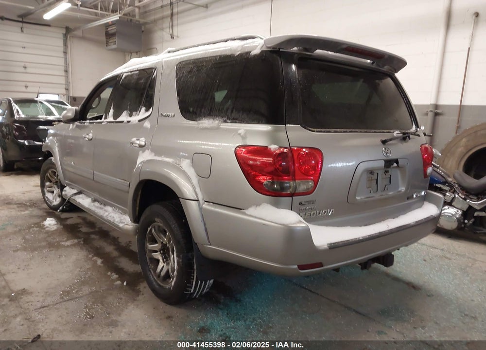 2005 TOYOTA SEQUOIA LIMITED V8 VIN: 5TDBT48A25S257413