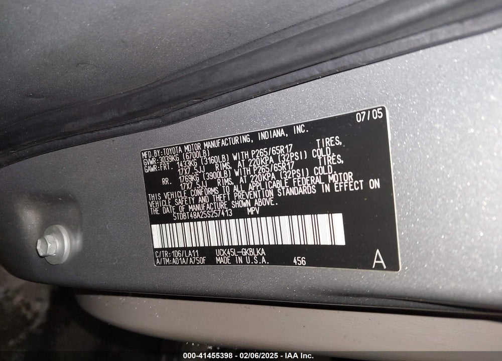 2005 TOYOTA SEQUOIA LIMITED V8 VIN: 5TDBT48A25S257413