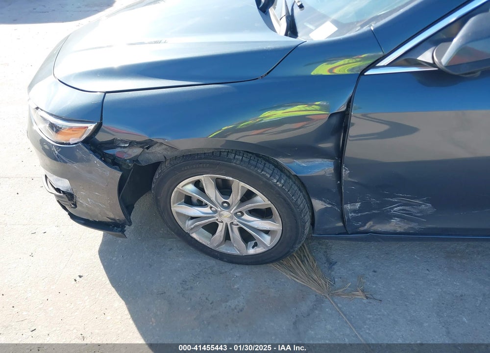 2019 CHEVROLET MALIBU VIN: 1G1ZD5ST2KF106216