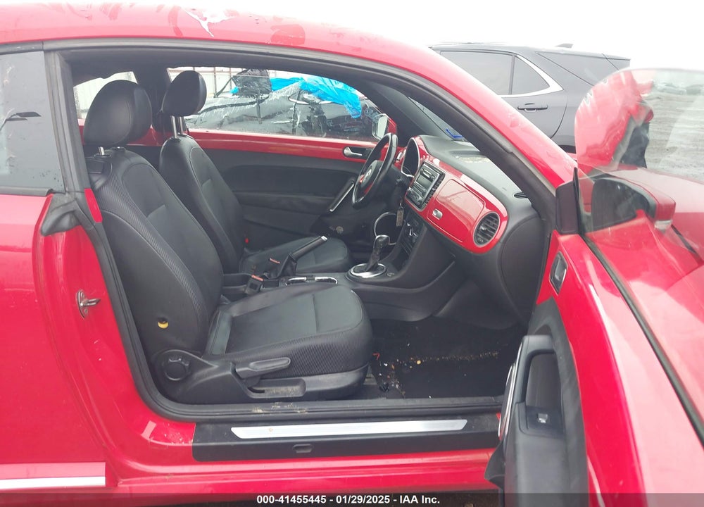2012 VOLKSWAGEN BEETLE 2.5L VIN: 3VWJX7AT4CM639899