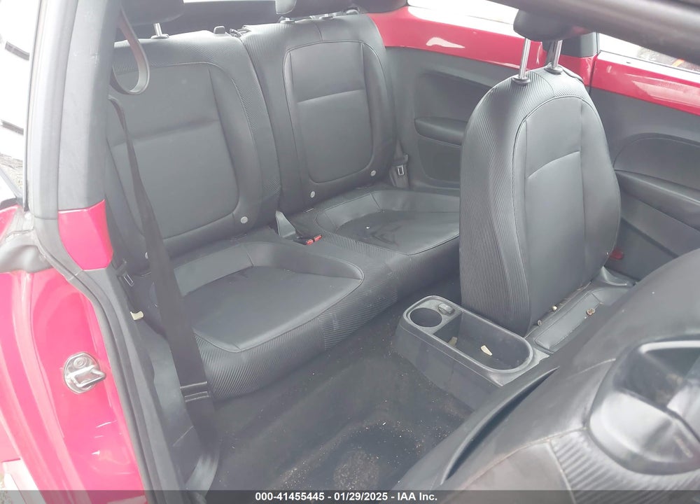 2012 VOLKSWAGEN BEETLE 2.5L VIN: 3VWJX7AT4CM639899
