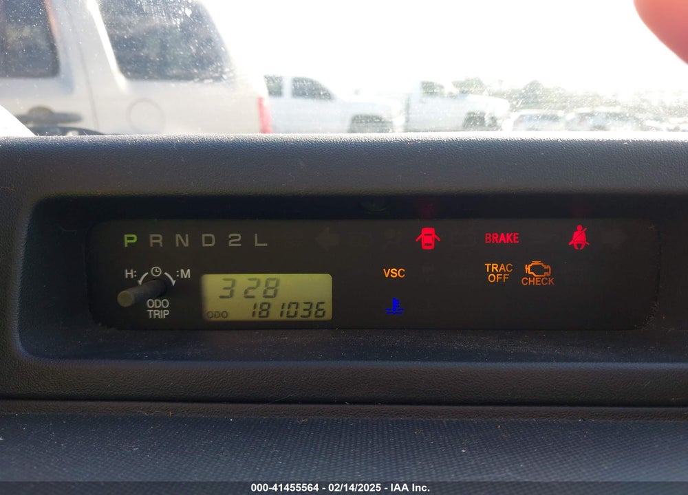 2004 SCION XB VIN: JTLKT324040158513