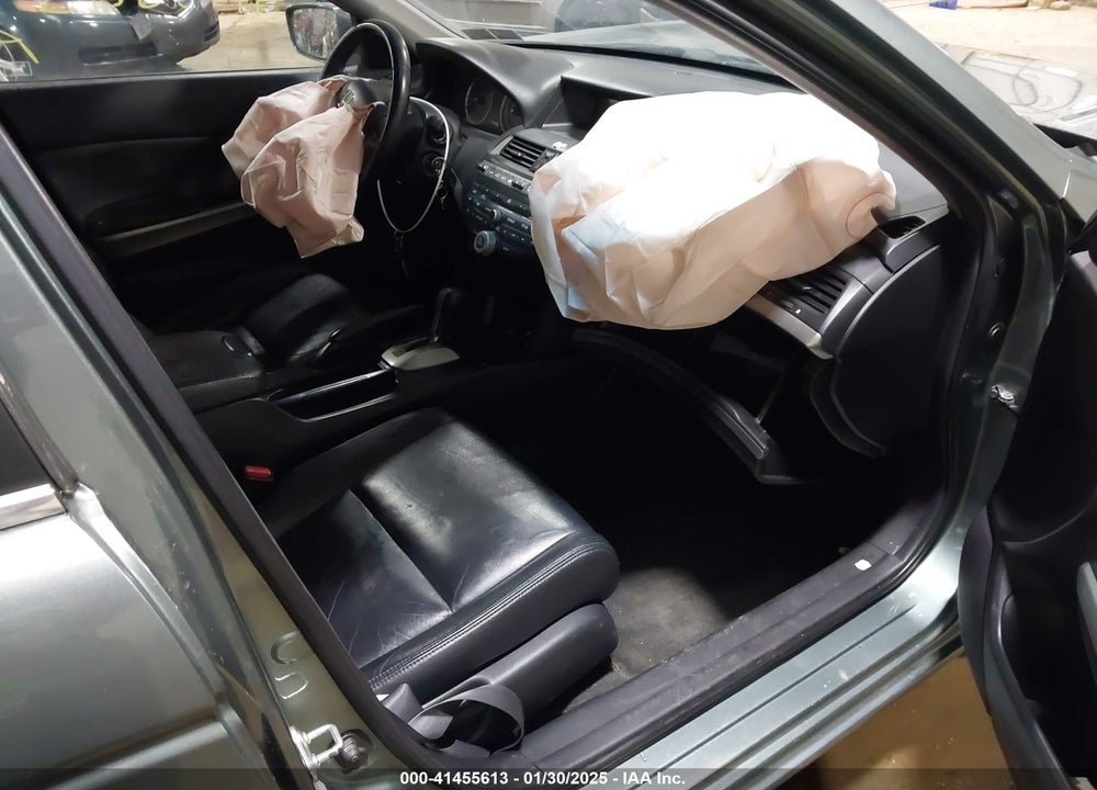 2010 HONDA ACCORD EXL VIN: 1HGCP2F81AA029389