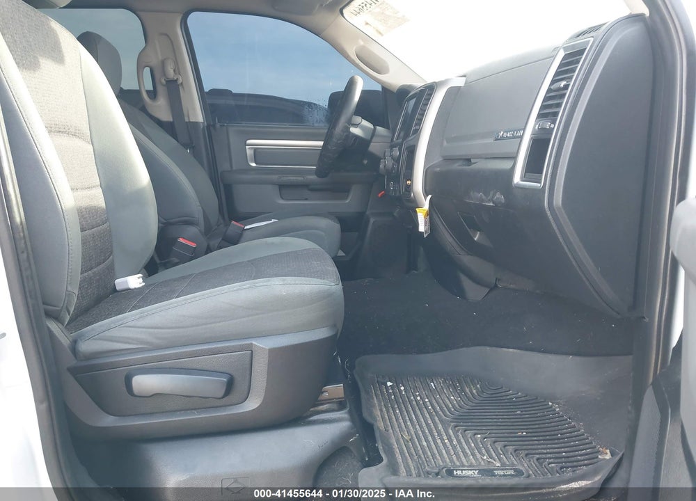 2016 RAM 1500 VIN: 1C6RR7GG6GS292395