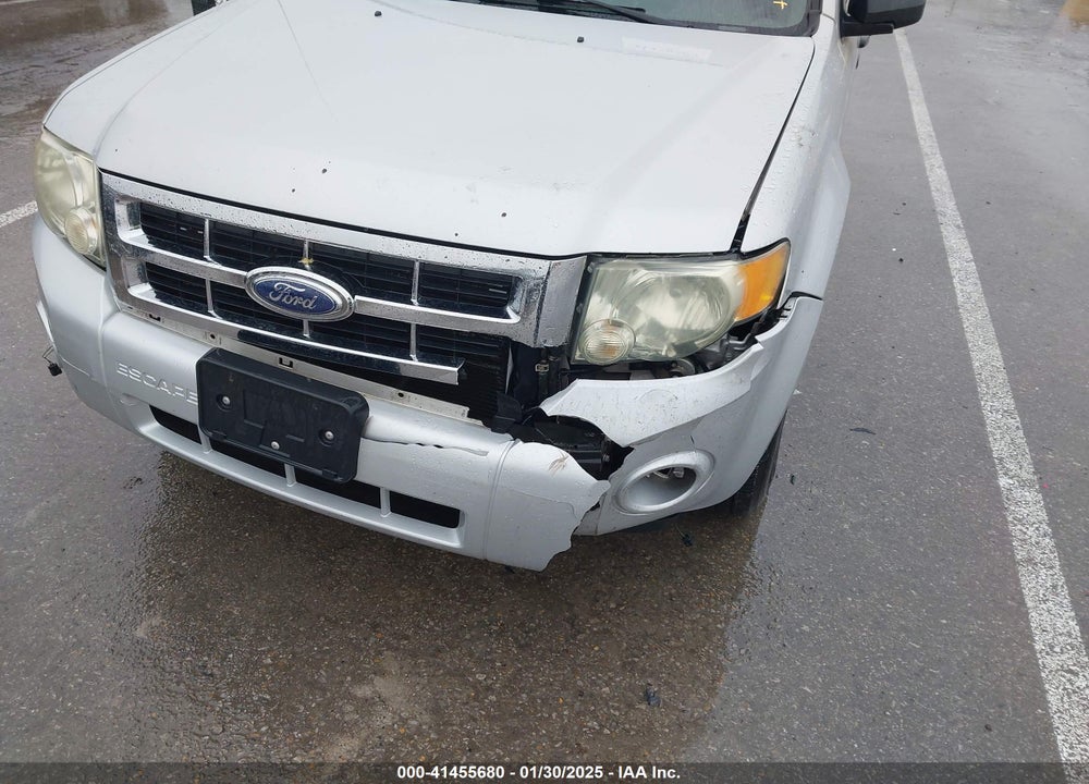 2008 FORD ESCAPE XLT VIN: 1FMCU03ZX8KB50530