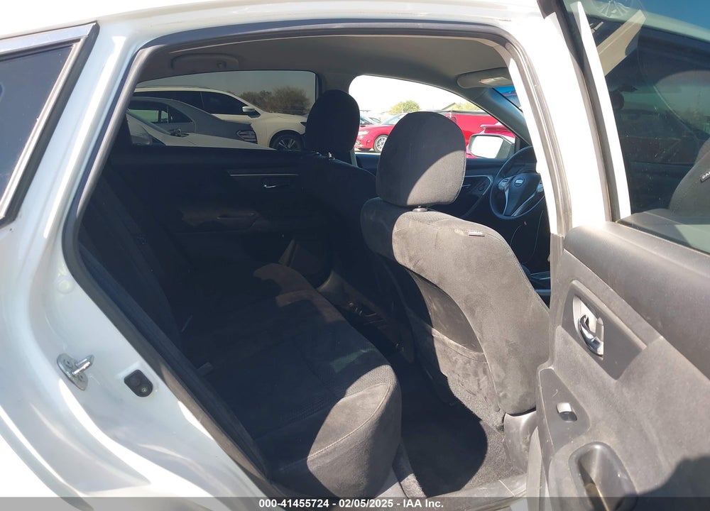 2015 NISSAN ALTIMA VIN: 1N4AL3AP5FN309845