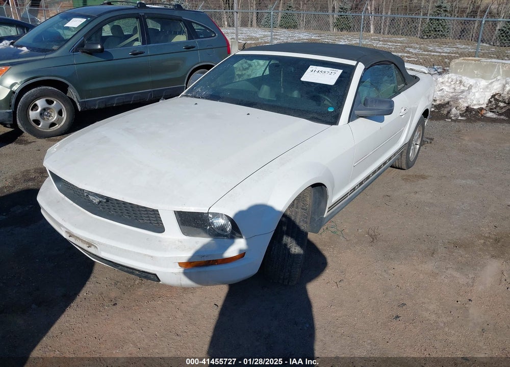 2006 FORD MUSTANG V6 VIN: 1ZVFT84N265200733