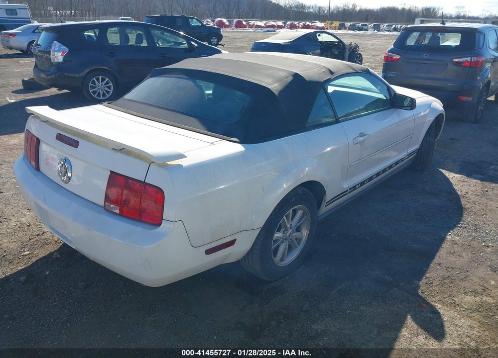 2006 FORD MUSTANG V6 VIN: 1ZVFT84N265200733