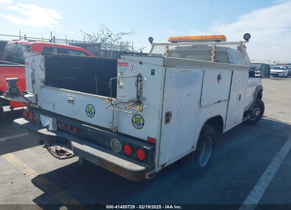 2006 CHEVROLET SILVERADO 3500 CHASSIS WORK TRUCK VIN: 1GBJC34D66E252832