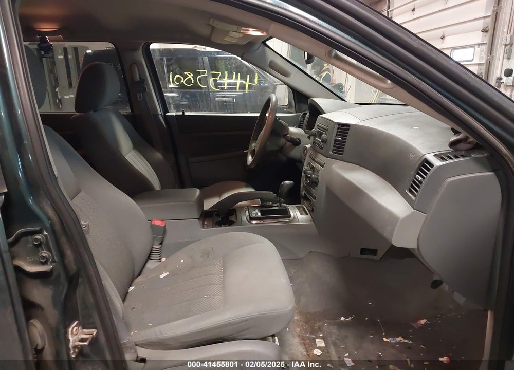 2005 JEEP GRAND CHEROKEE LAREDO VIN: 1J4HR48N55C667632