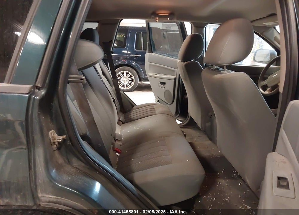 2005 JEEP GRAND CHEROKEE LAREDO VIN: 1J4HR48N55C667632