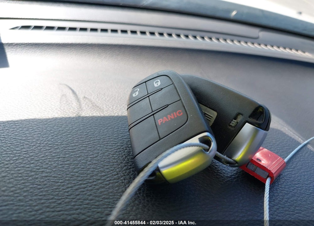 2014 DODGE DURANGO SXT VIN: 1C4RDHAG8EC266720