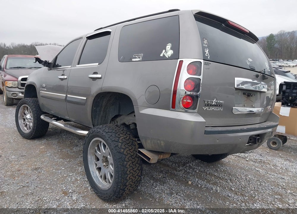 2007 GMC YUKON COMMERCIAL FLEET VIN: 1GKFC13J17J277647