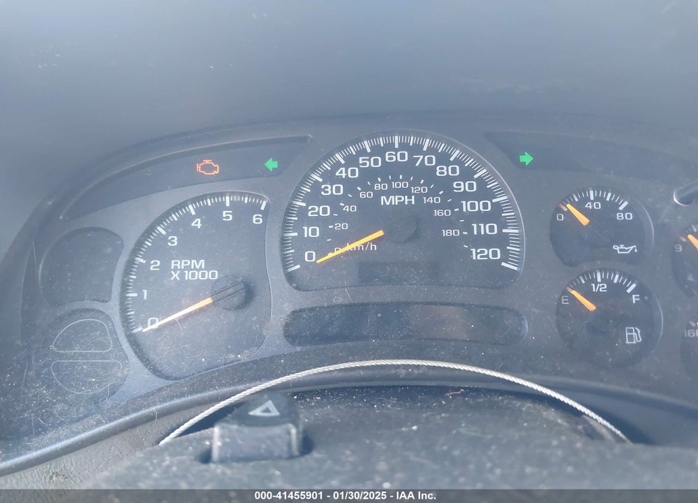 2004 CHEVROLET SUBURBAN 1500 LS VIN: 1GNEC16Z74J201779