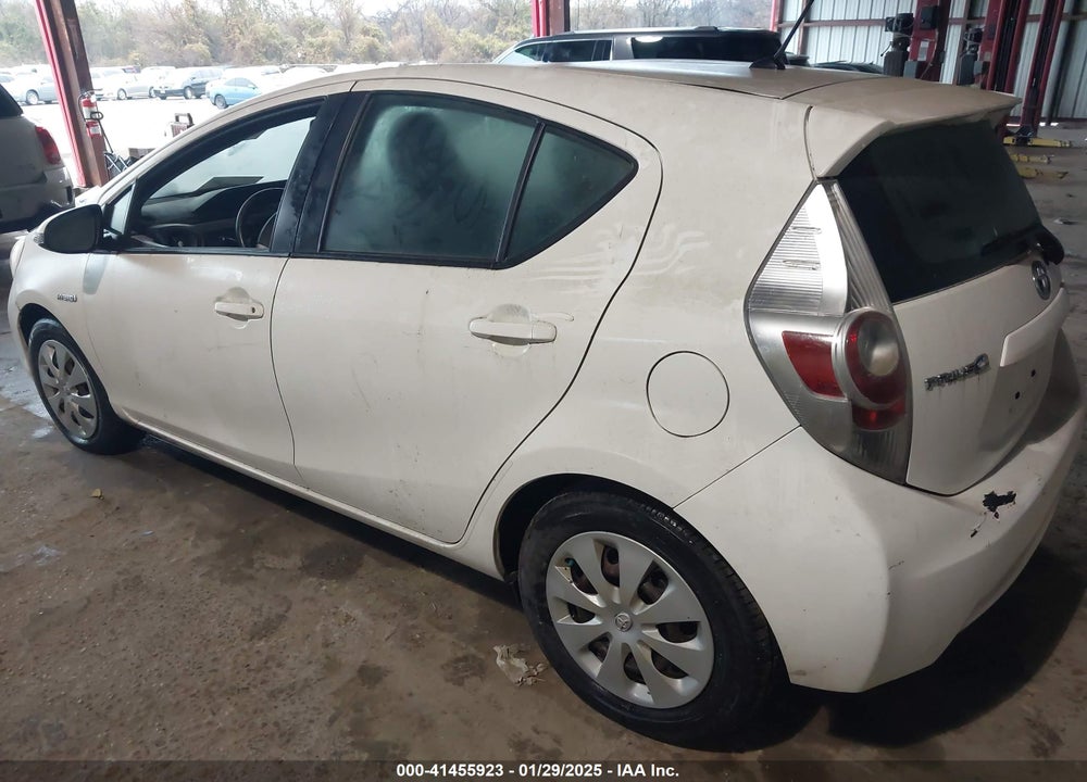 2013 TOYOTA PRIUS C VIN: JTDKDTB34D1548699