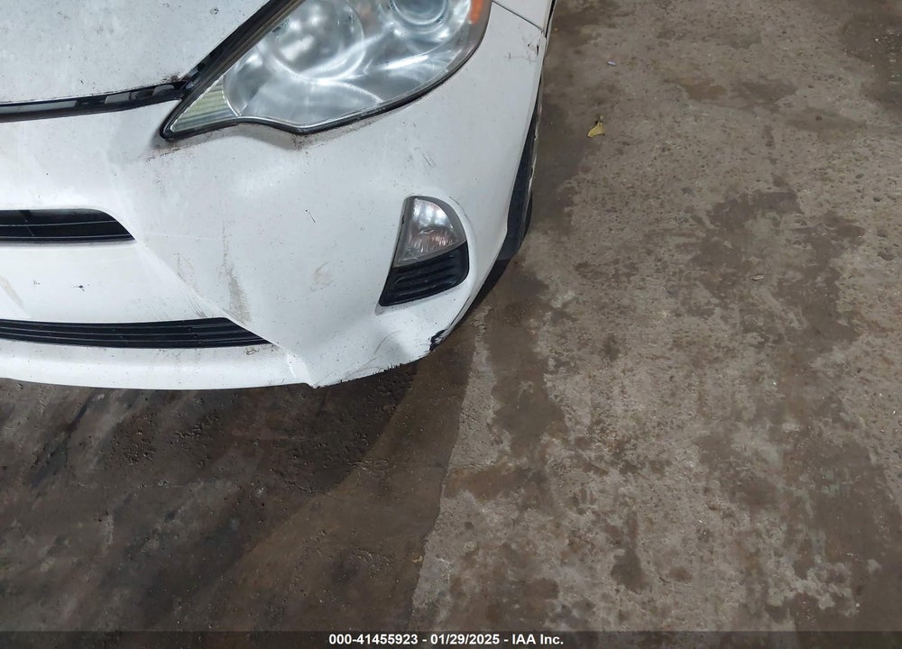 2013 TOYOTA PRIUS C VIN: JTDKDTB34D1548699