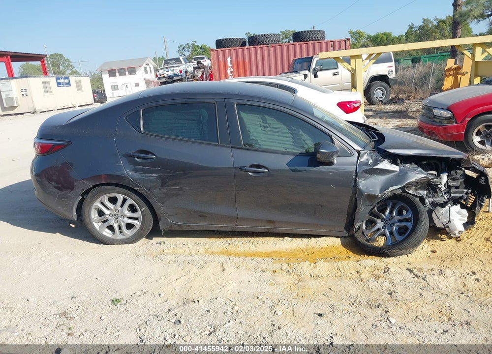 2018 TOYOTA YARIS IA VIN: 3MYDLBYV9JY312430