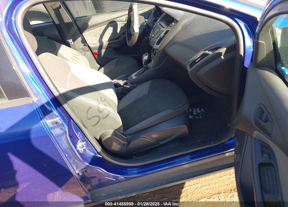 2012 FORD FOCUS VIN: 1FAHP3F21CL242622