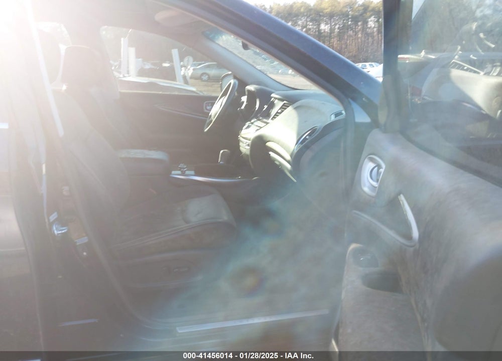 2013 INFINITI JX35 VIN: 5N1AL0MM8DC332616