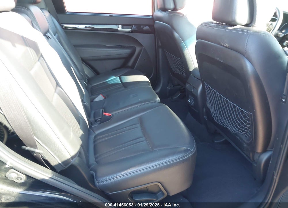 2015 KIA SORENTO SX V6 VIN: 5XYKW4A72FG638974