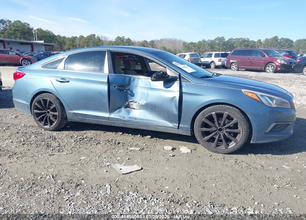 2016 HYUNDAI SONATA VIN: 5NPE24AF4GH376918