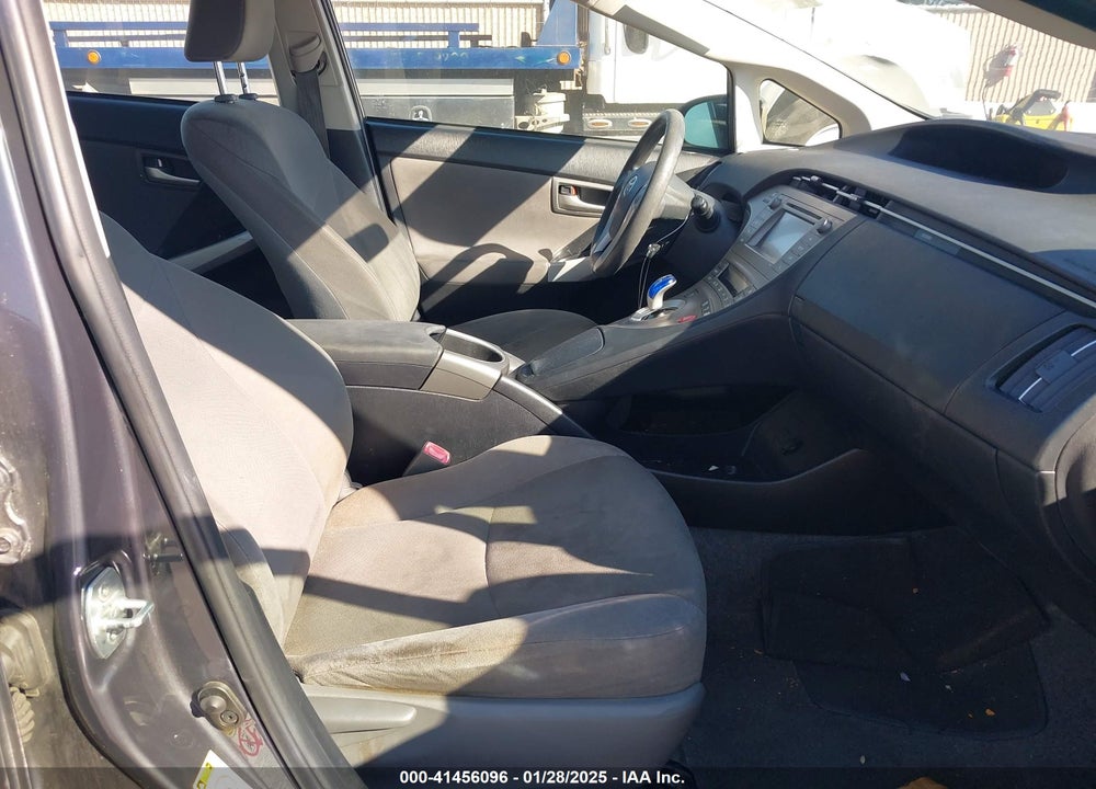 2013 TOYOTA PRIUS VIN: JTDKN3DU3D1638199