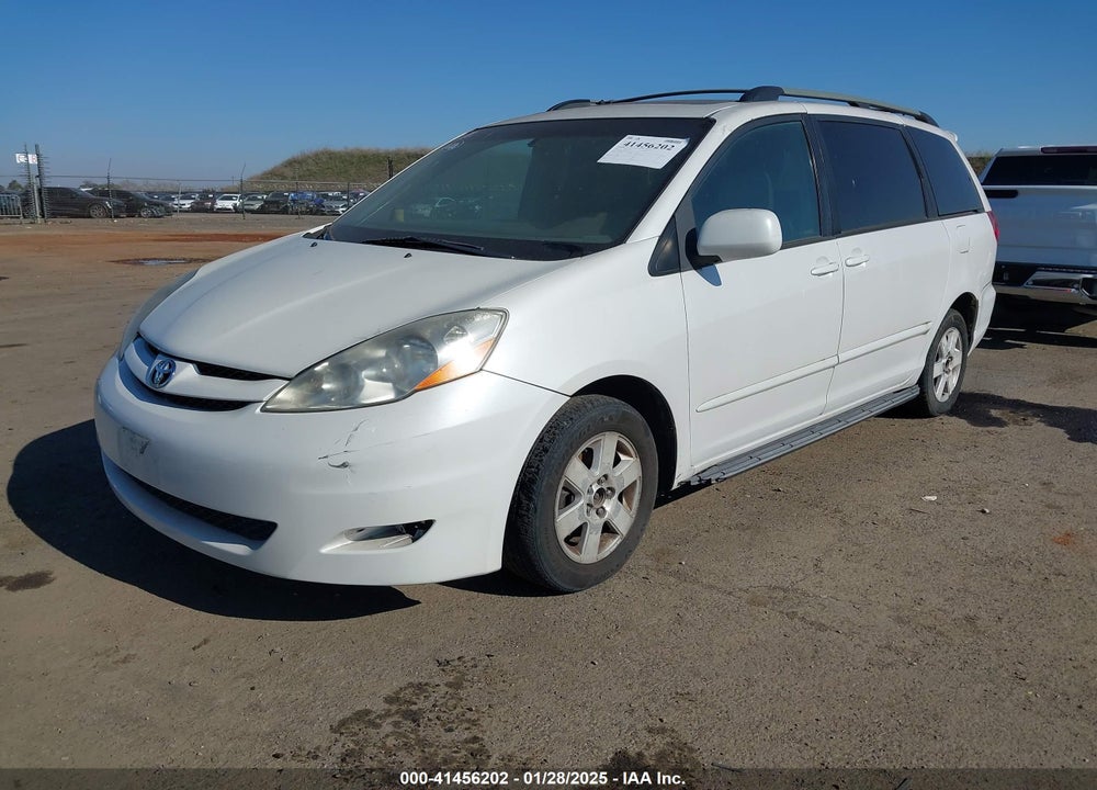 2007 TOYOTA SIENNA XLE VIN: 5TDZK22C97S007332