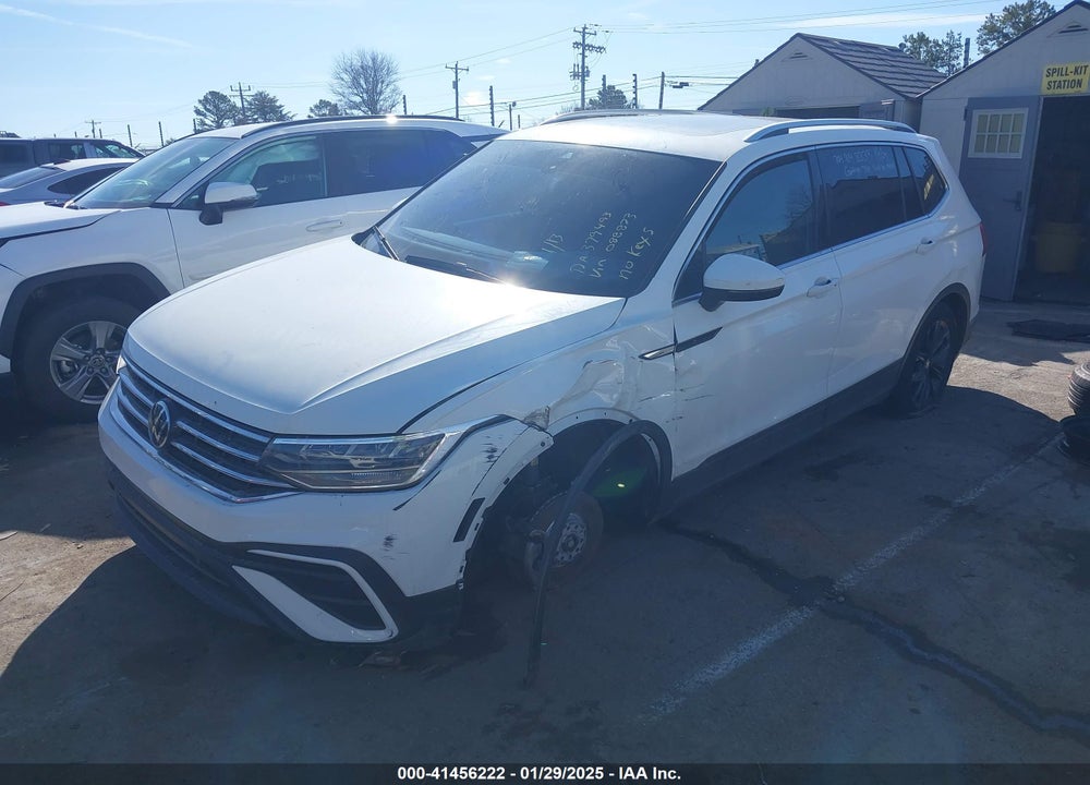 2024 VOLKSWAGEN TIGUAN VIN: 3VVNB7AX2RM088873