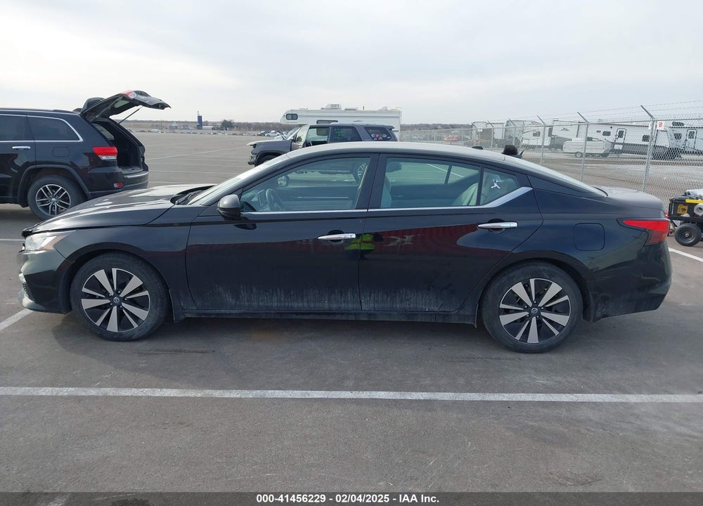 2021 NISSAN ALTIMA VIN: 1N4BL4DV1MN302716