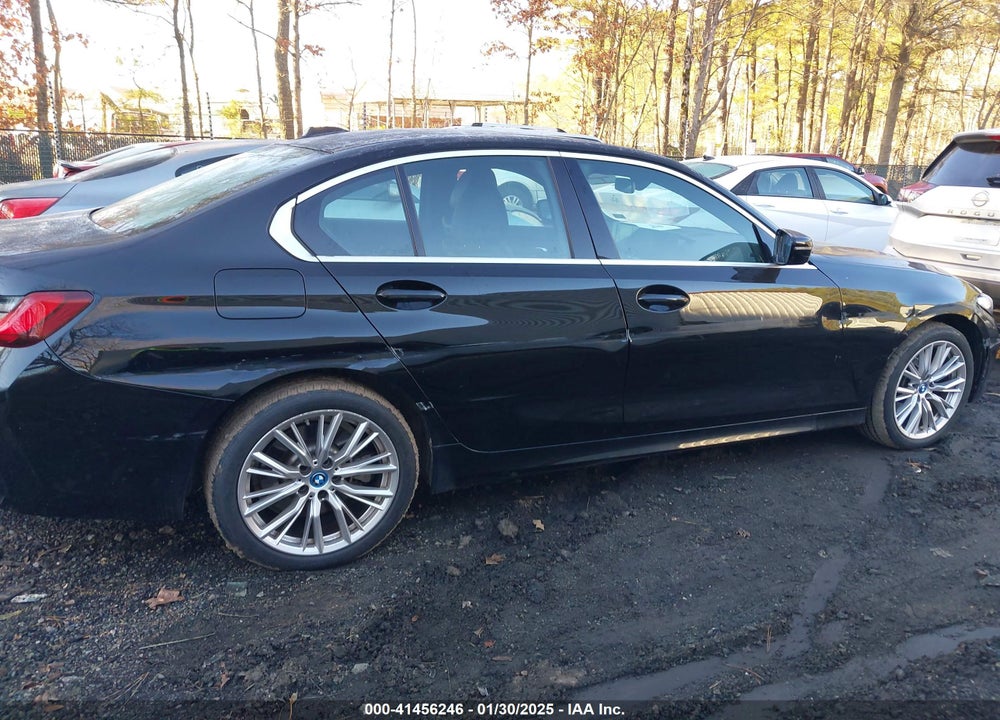 2024 BMW 330XE VIN: 3MW39FS03R8E11251
