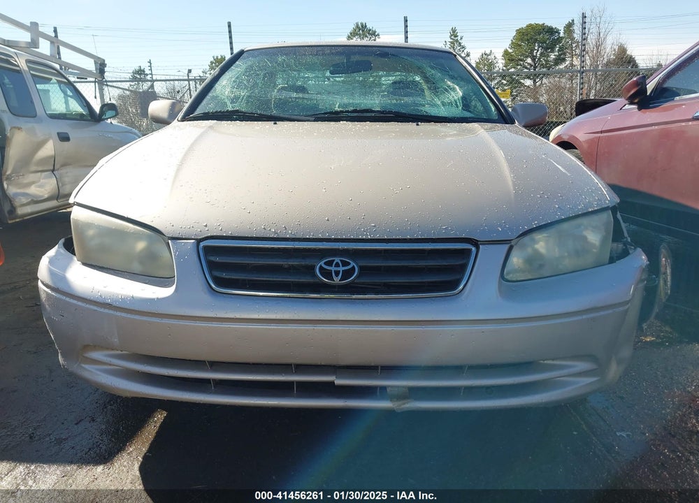2000 TOYOTA CAMRY VIN: 4T1BG22K2YU672091