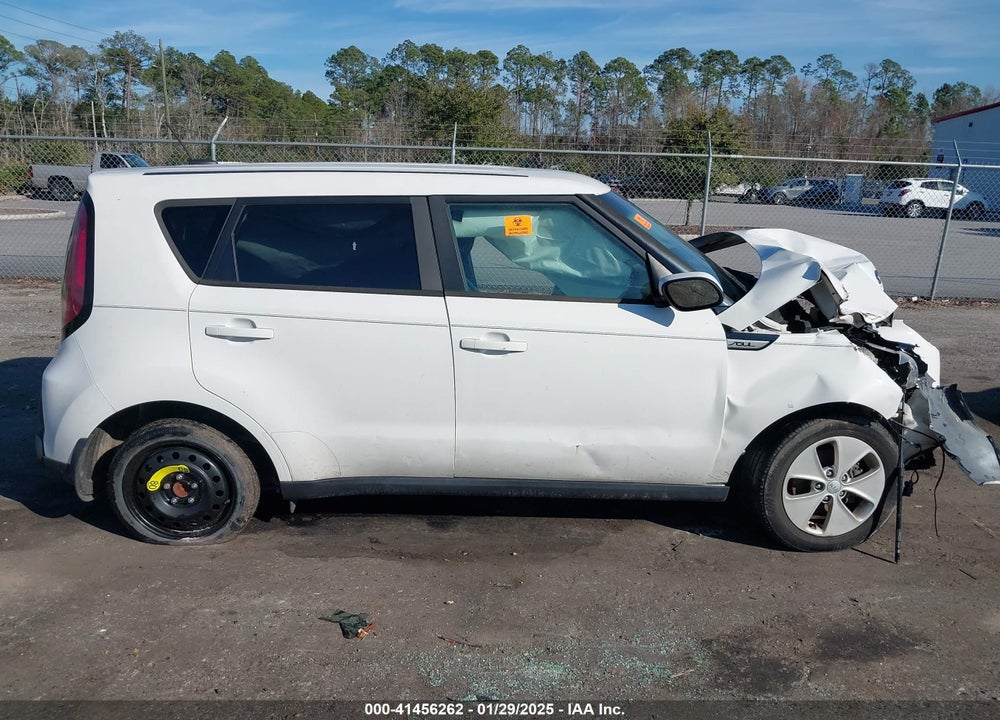 2016 KIA SOUL VIN: KNDJN2A28G7276378