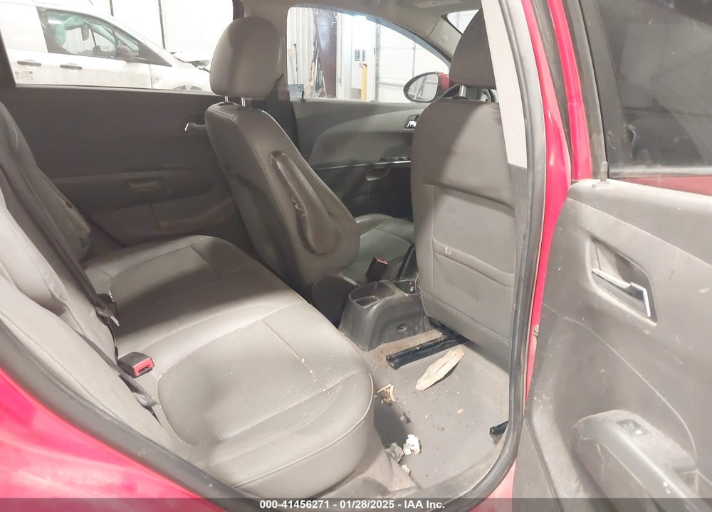 2015 CHEVROLET SONIC VIN: 1G1JE6SBXF4201163