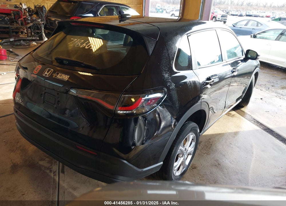 2023 HONDA HR-V AWD LX VIN: 3CZRZ2H38PM718601