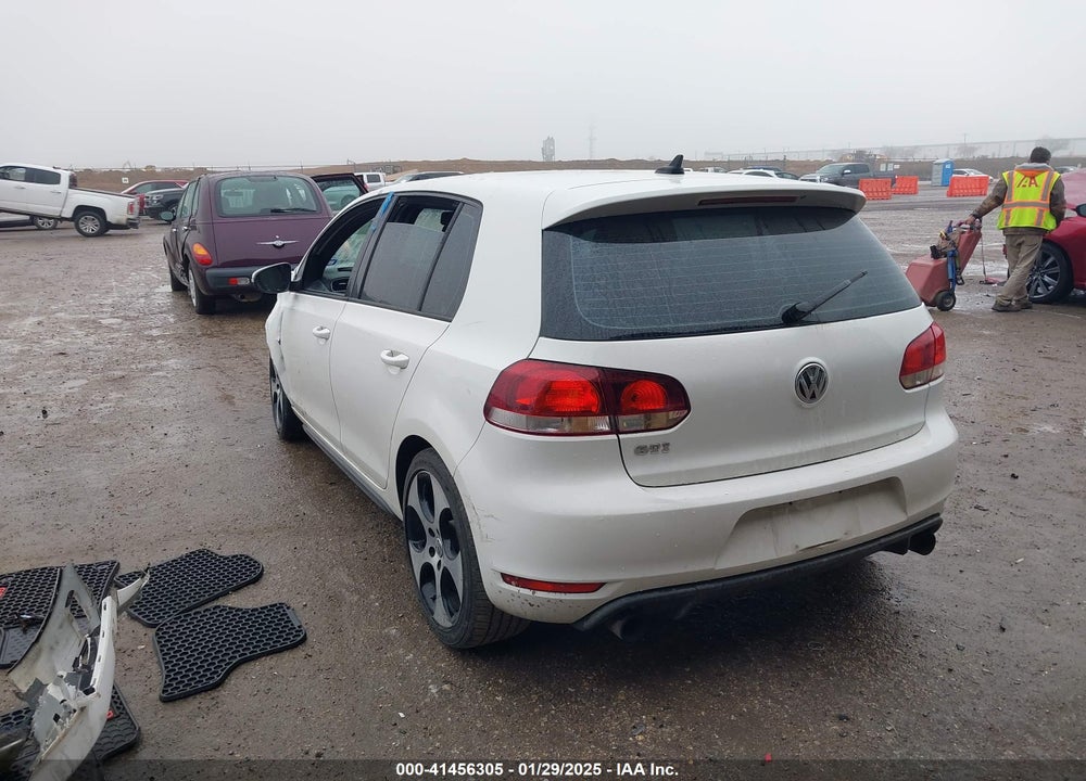 2013 VOLKSWAGEN GTI VIN: WVWHV7AJXDW115325