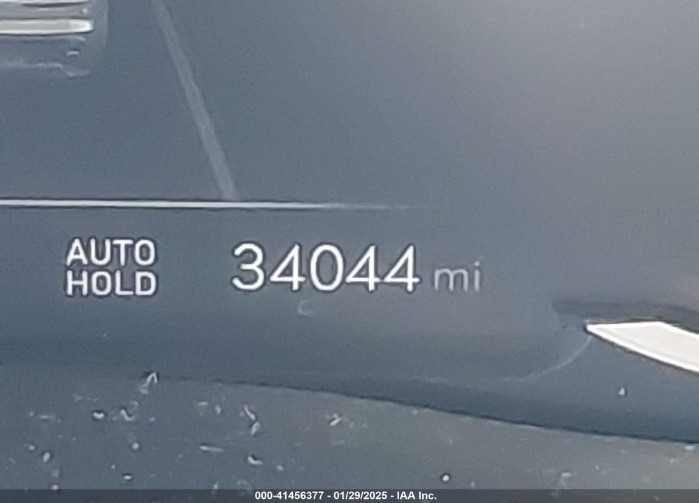 2022 GENESIS GV70 2.5T AWD VIN: KMUMADTB0NU038778