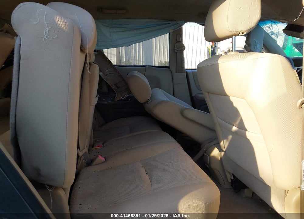2006 TOYOTA HIGHLANDER VIN: JTEGP21A260102367