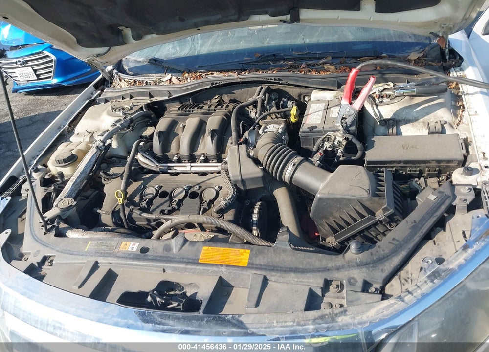 2011 FORD FUSION VIN: 3FAHP0JG4BR343073
