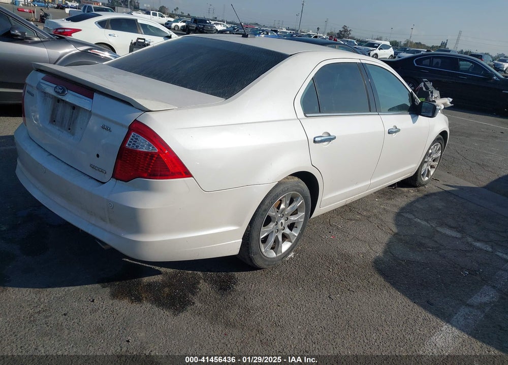 2011 FORD FUSION VIN: 3FAHP0JG4BR343073
