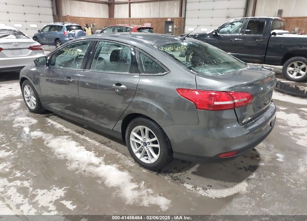 2017 FORD FOCUS VIN: 1FADP3F29HL281111