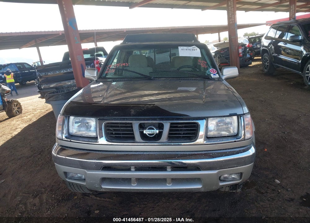 2000 NISSAN FRONTIER VIN: 1N6ED27T2YC373246
