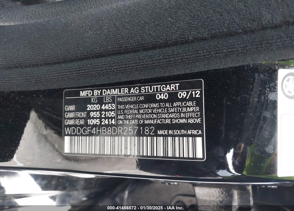 2013 MERCEDES-BENZ C VIN: WDDGF4HB8DR257182